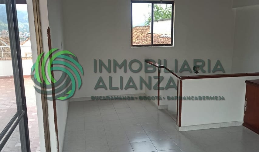 Casa de 4 alcobas en venta en Palmeras Del Cacique, Bucaramanga, 160 m² · foto 24 de 24