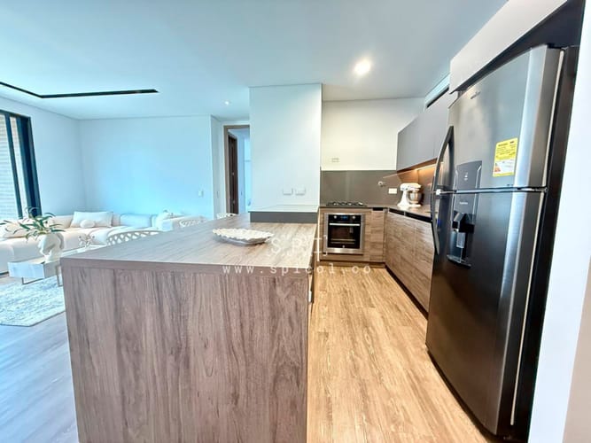 Apartamento de 2 alcobas en arriendo en Los Balsos, Medellín, 94 m² · foto 12 de 20