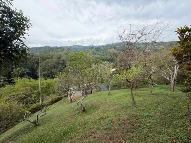 Lote en venta en Lagos Del Cacique, Bucaramanga, 11000 m² · foto 16 de 18
