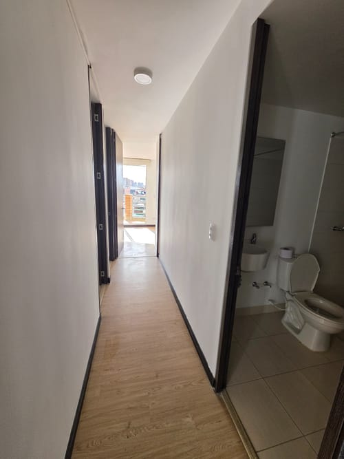 Apartamento de 3 alcobas en venta en Suba Salitre, Bogotá, 65 m² · foto 7 de 23