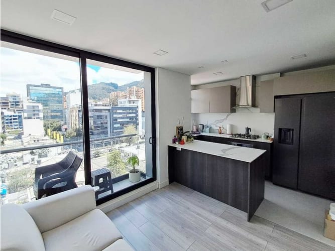 Apartaestudio en arriendo en Santa Barbara Oriental, Bogotá, 46 m² · foto 2 de 21