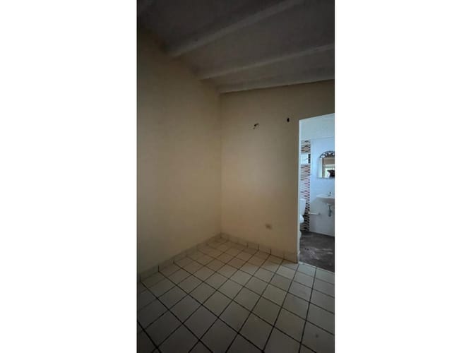 Casa de 3 alcobas en venta en Granjas De Provenza, Bucaramanga, 250 m² · foto 11 de 16