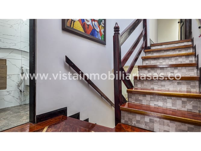 Casa de 3 alcobas en venta en Los Alcazares, Manizales, 210 m² · foto 13 de 24