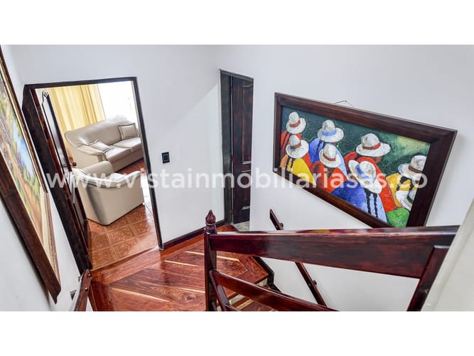 Casa de 3 alcobas en venta en Los Alcazares, Manizales, 210 m² · foto 17 de 24