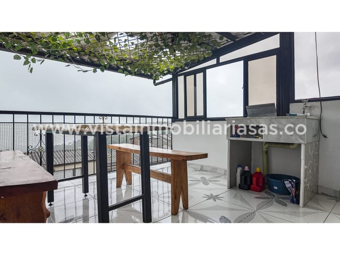 Casa de 3 alcobas en venta en Los Alcazares, Manizales, 210 m² · foto 21 de 24