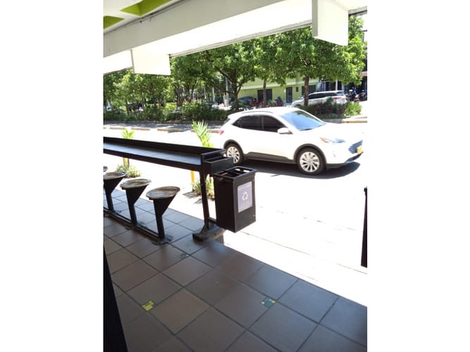 Local en arriendo en Belén Rosales, Medellín, 13 m² · foto 7 de 24