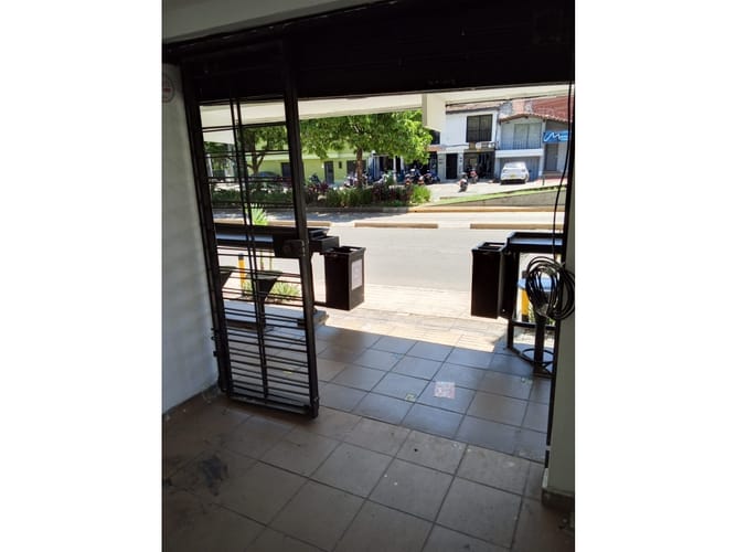 Local en arriendo en Belén Rosales, Medellín, 13 m² · foto 13 de 24