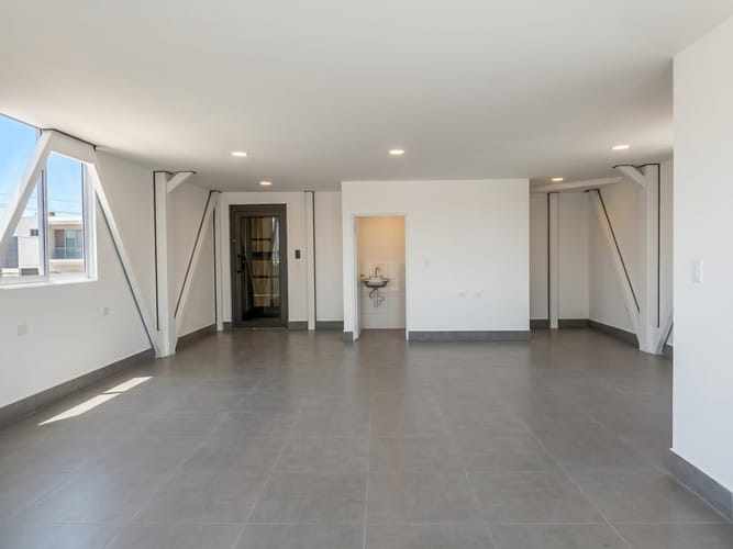 Edificio en arriendo en Panamericano, Cali, 500 m² · foto 2 de 14