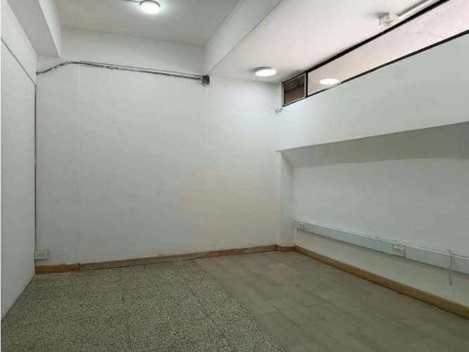 Local en arriendo en Zuñiga, Envigado, 70 m² · foto 2 de 24