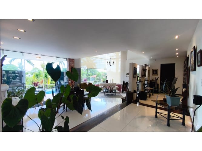 Casa de 7 alcobas en venta en Pueblito Cafetero, Pereira, 545 m² · foto 7 de 24