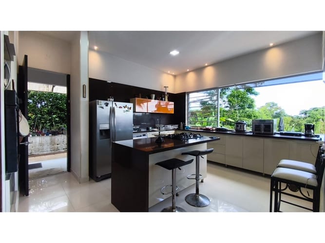 Casa de 7 alcobas en venta en Pueblito Cafetero, Pereira, 545 m² · foto 8 de 24