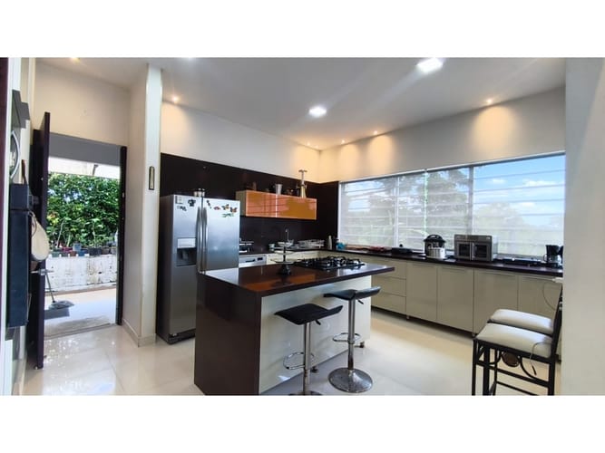 Casa de 7 alcobas en venta en Pueblito Cafetero, Pereira, 545 m² · foto 10 de 24
