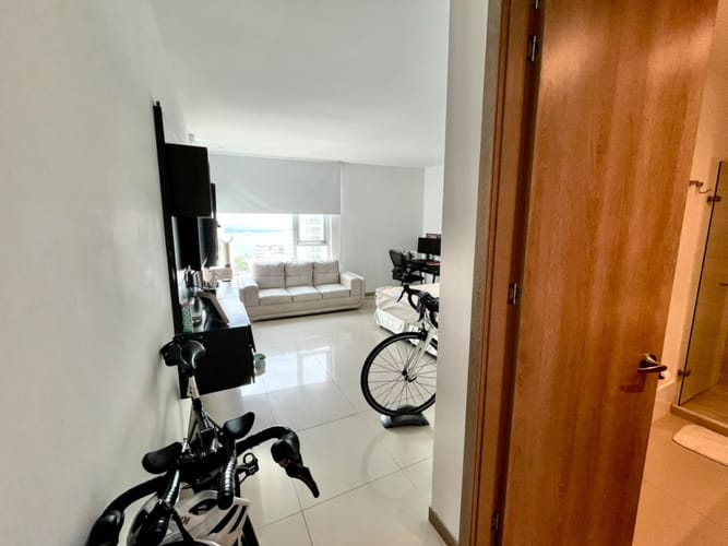 Apartamento de 2 alcobas en venta en Castillogrande, Cartagena, 122 m² · foto 14 de 24