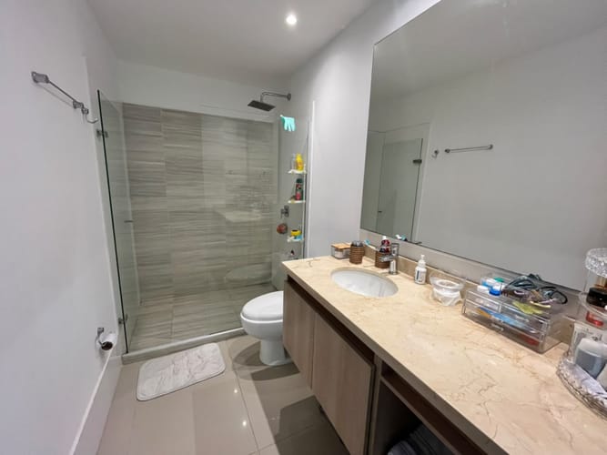 Apartamento de 2 alcobas en venta en Castillogrande, Cartagena, 122 m² · foto 21 de 24