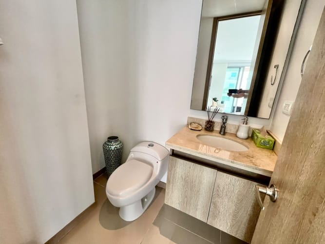 Apartamento de 2 alcobas en venta en Castillogrande, Cartagena, 122 m² · foto 22 de 24