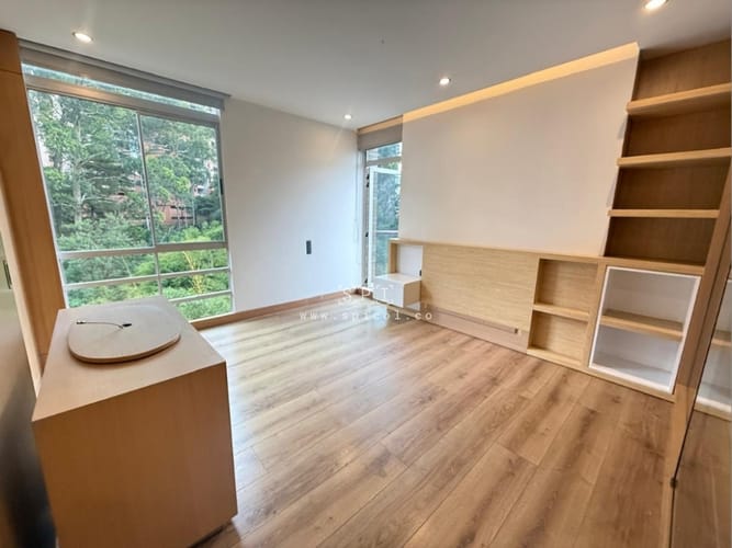 Apartamento de 3 alcobas en arriendo en Las Lomas, Medellín, 280 m² · foto 11 de 22