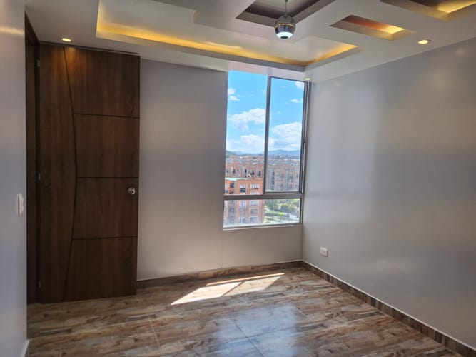 Apartamento de 3 alcobas en arriendo en San Pedro, Madrid, 56 m² · foto 10 de 15