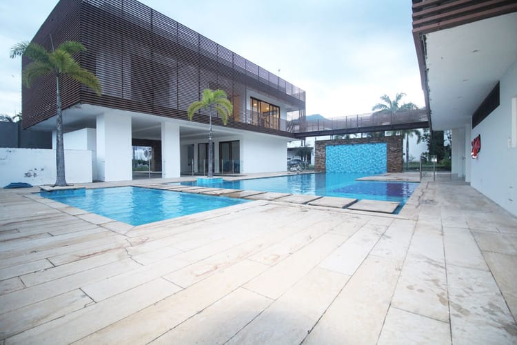 Casa de 3 alcobas en venta en Buque, Villavicencio, 300 m² · foto 2 de 24