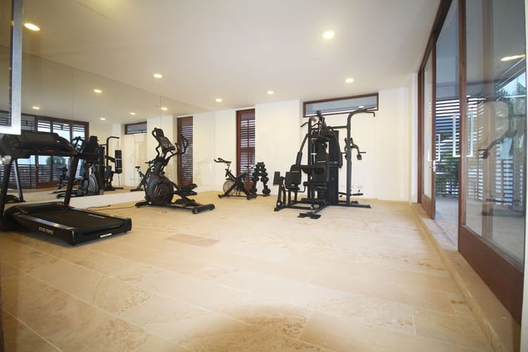 Casa de 3 alcobas en venta en Buque, Villavicencio, 300 m² · foto 3 de 24