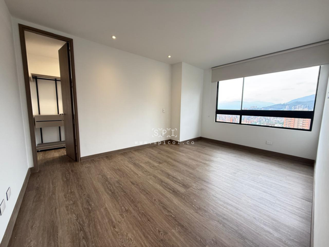 Apartamento de 2 alcobas en arriendo en Los Balsos, Medellín, 105 m² · foto 11 de 24