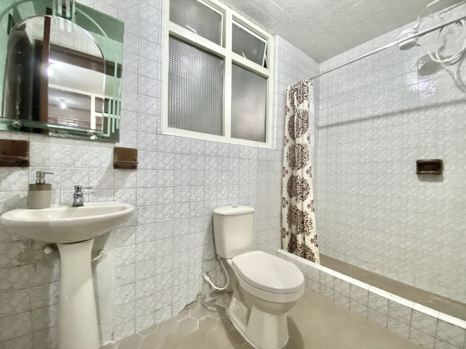 Casa de 5 alcobas en venta en Comuneros, Bogotá, 351 m² · foto 14 de 17