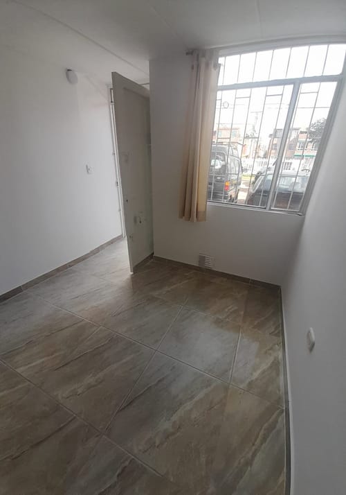 Apartamento de 2 alcobas en arriendo en San Jose, Bogotá, 49 m² · foto 7 de 16