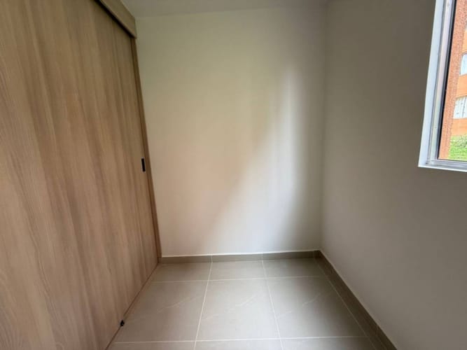 Apartamento de 3 alcobas en venta en San Antonio De Prado, Medellín, 43 m² · foto 8 de 9