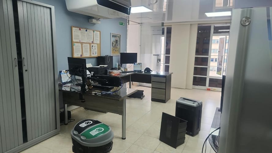 Oficina en venta en Garcia Rovira, Bucaramanga, 45 m² · foto 2 de 9