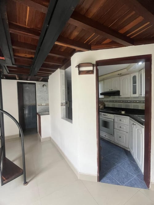 Apartamento de 3 alcobas en arriendo en Santa Maria Del Lago, Bogotá, 30 m² · foto 6 de 24