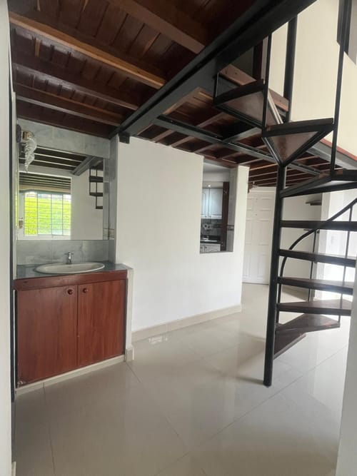 Apartamento de 3 alcobas en arriendo en Santa Maria Del Lago, Bogotá, 30 m² · foto 11 de 24