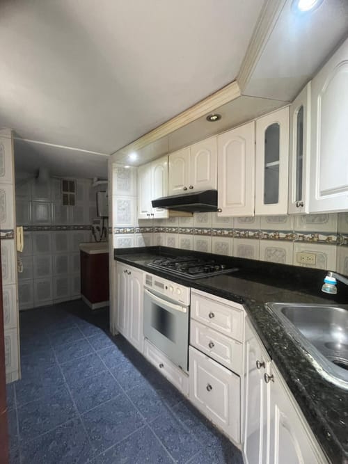Apartamento de 3 alcobas en arriendo en Santa Maria Del Lago, Bogotá, 30 m² · foto 12 de 24