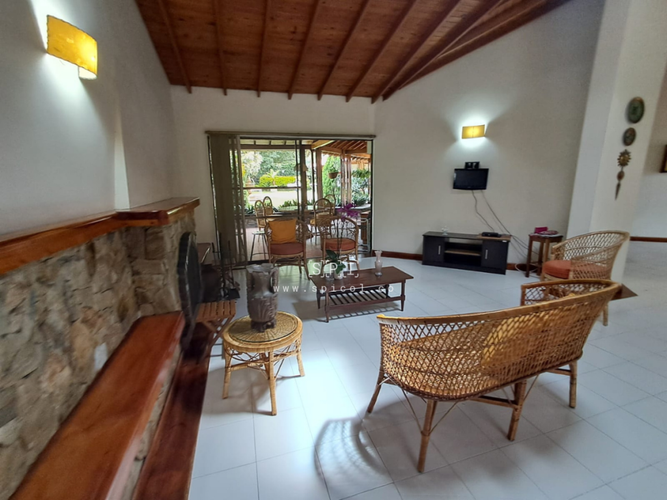 Casa de 13 alcobas en arriendo en Gualanday, Rionegro, 290 m² · foto 3 de 24