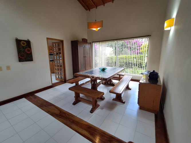 Casa de 13 alcobas en arriendo en Gualanday, Rionegro, 290 m² · foto 6 de 24