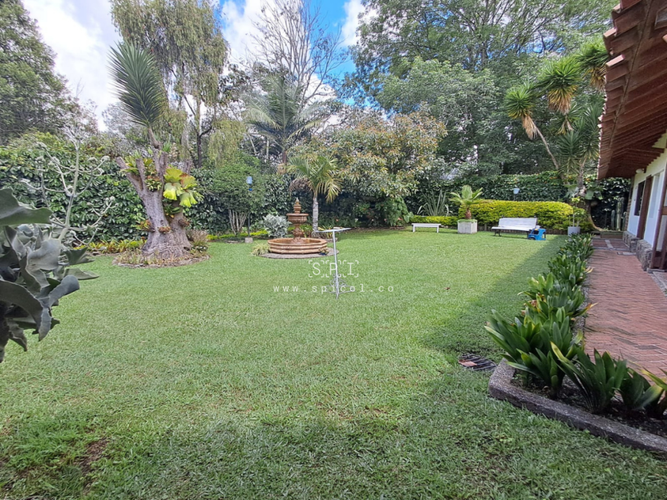 Casa de 13 alcobas en arriendo en Gualanday, Rionegro, 290 m² · foto 22 de 24