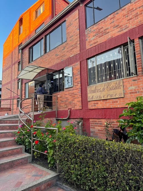 Apartamento de 3 alcobas en venta en Castilla, Bogotá, 58 m² · foto 11 de 11