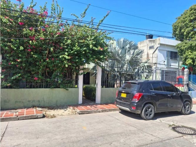 Casa de 4 alcobas en venta en Los Alcazares, Santa Marta, 180 m² · foto 2 de 16