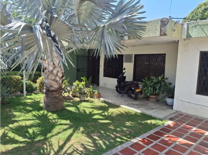 Casa de 4 alcobas en venta en Los Alcazares, Santa Marta, 180 m² · foto 3 de 16