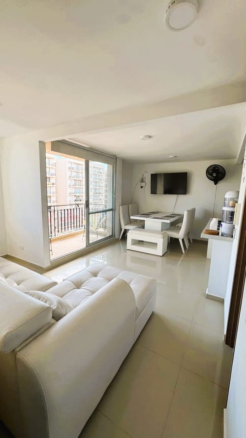 Apartamento de 2 alcobas en venta en Las Palmas, Ricaurte, 54 m² · foto 8 de 17