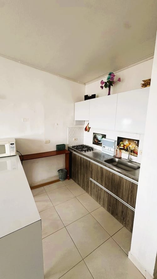 Apartamento de 2 alcobas en venta en Las Palmas, Ricaurte, 53 m² · foto 4 de 15