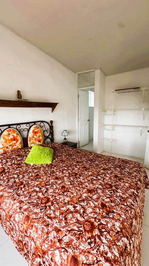 Apartamento de 2 alcobas en venta en Las Palmas, Ricaurte, 53 m² · foto 8 de 15