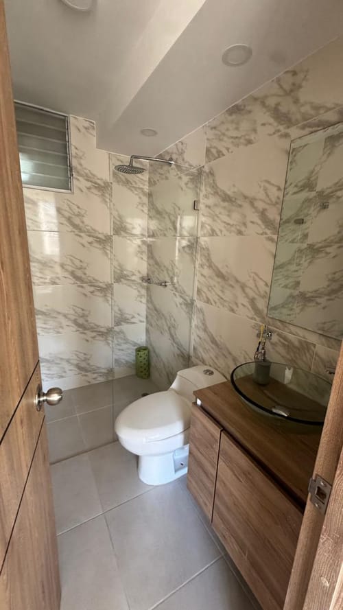 Apartamento de 2 alcobas en venta en Las Palmas, Ricaurte, 54 m² · foto 16 de 17