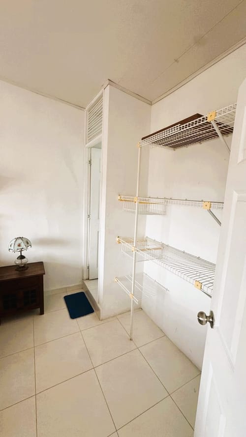 Apartamento de 2 alcobas en venta en Las Palmas, Ricaurte, 53 m² · foto 11 de 15
