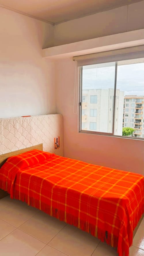 Apartamento de 2 alcobas en venta en Las Palmas, Ricaurte, 53 m² · foto 13 de 15