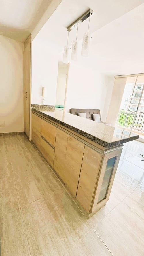 Apartamento de 2 alcobas en venta en Las Palmas, Ricaurte, 53 m² · foto 3 de 17