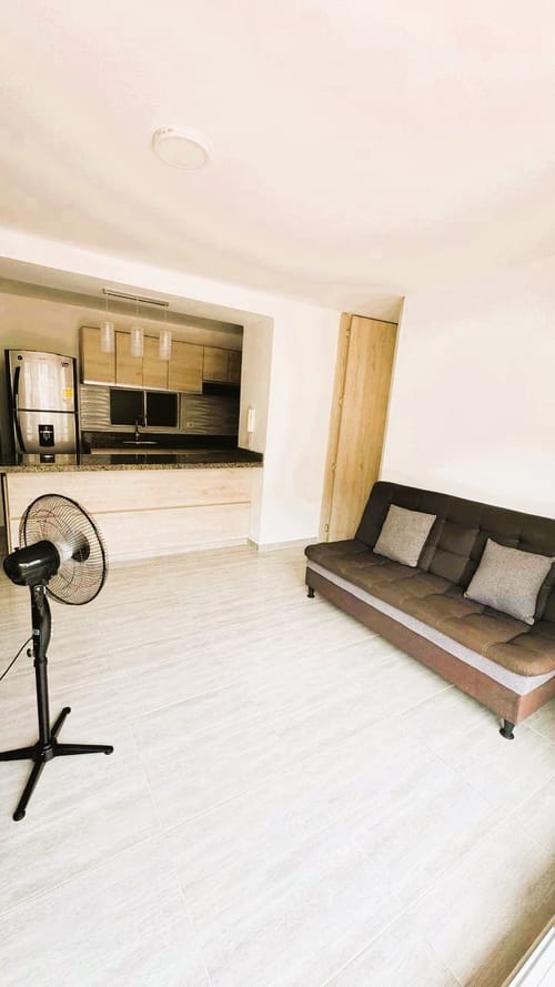 Apartamento de 2 alcobas en venta en Las Palmas, Ricaurte, 53 m² · foto 5 de 17
