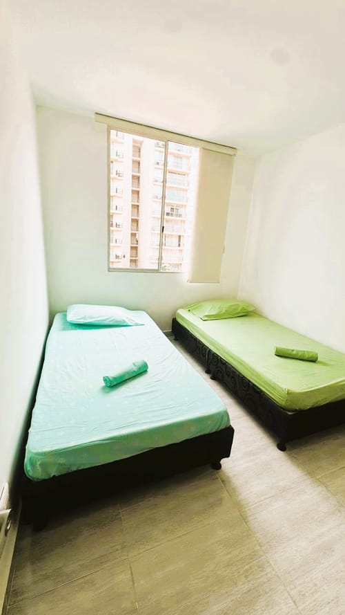 Apartamento de 2 alcobas en venta en Las Palmas, Ricaurte, 53 m² · foto 7 de 17