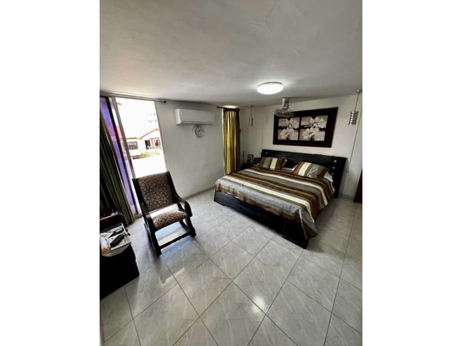 Casa de 4 alcobas en venta en El Tabor, Barranquilla, 341 m² · foto 5 de 10