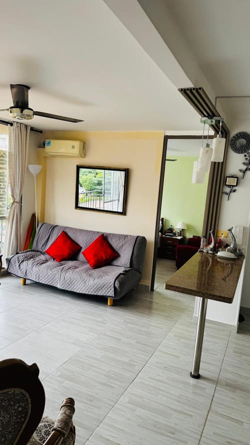 Apartamento de 2 alcobas en venta en Las Palmas, Ricaurte, 53 m² · foto 3 de 20