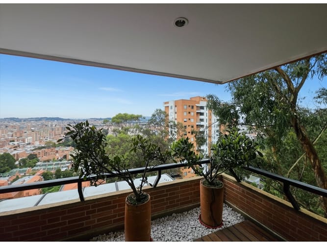 Apartamento de 4 alcobas en venta en Bosques Del Marques, Bogotá, 259 m² · foto 4 de 24