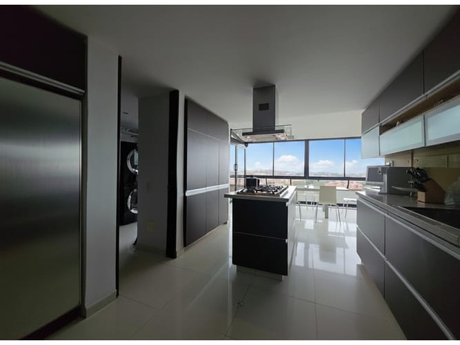 Apartamento de 4 alcobas en venta en Bosques Del Marques, Bogotá, 259 m² · foto 9 de 24
